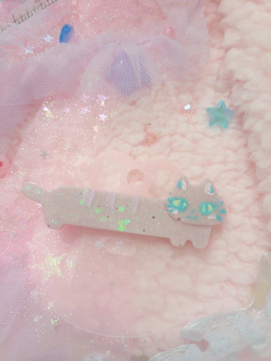 Long cat hairclip