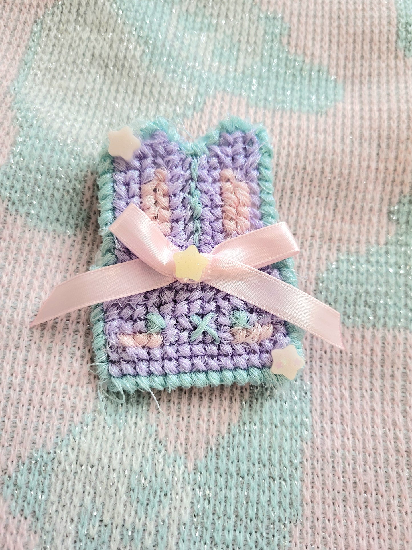 crossstitch purple bunny 2way clip