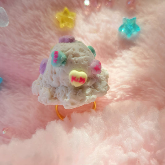 vanilla sweet heart ice cream ring