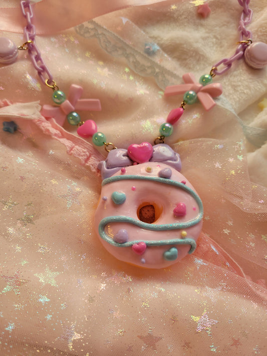 Big lovely donut necklace