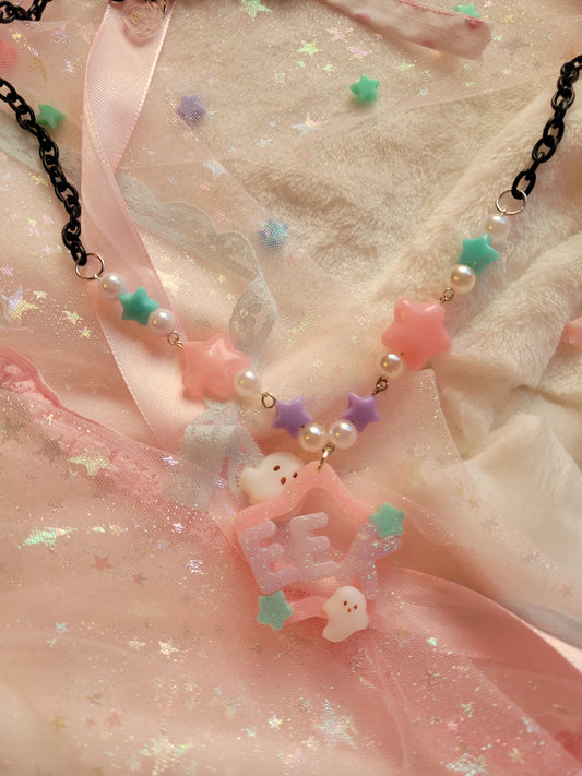 Eek star necklace