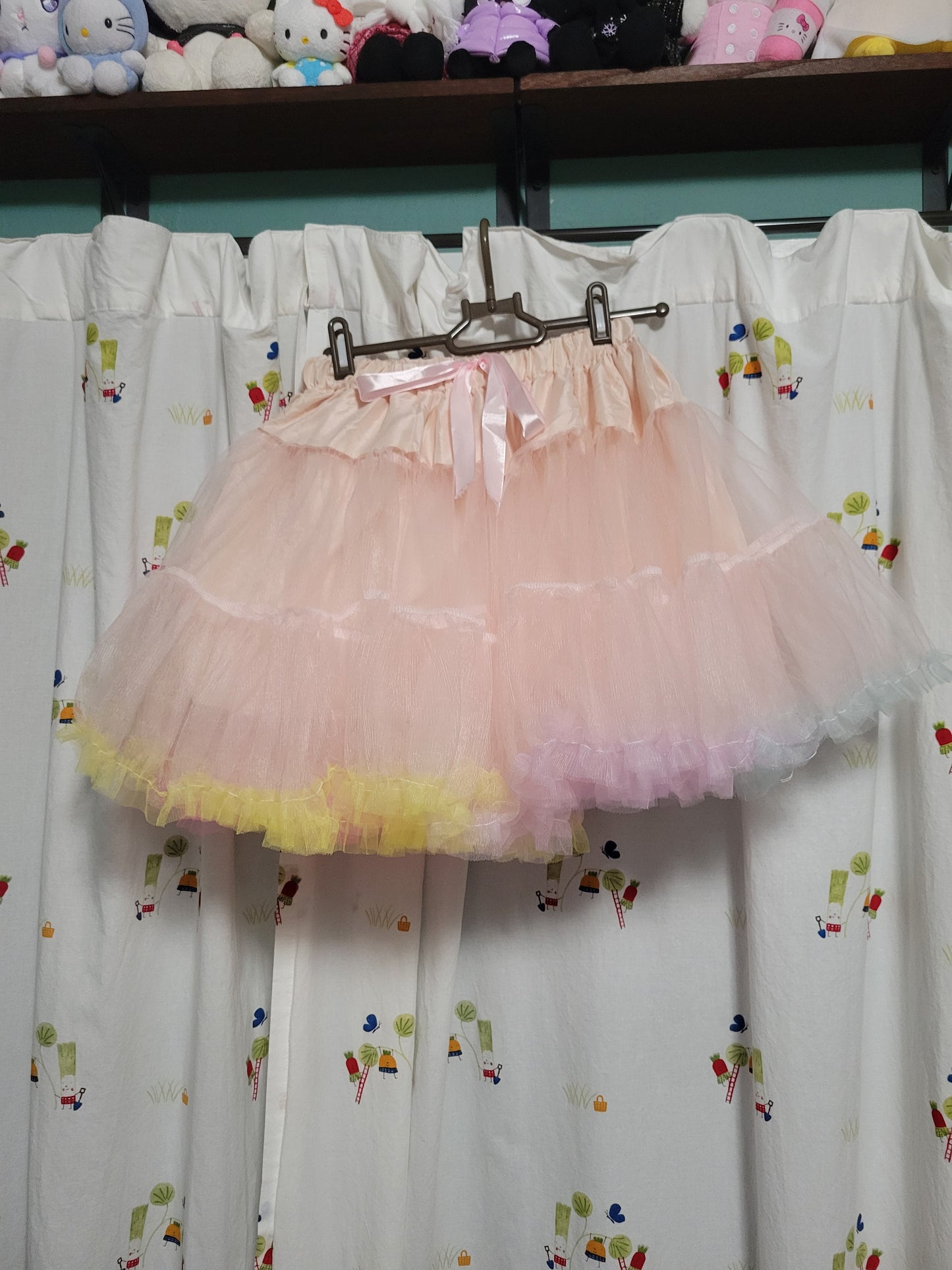 Random petticoat 🌈