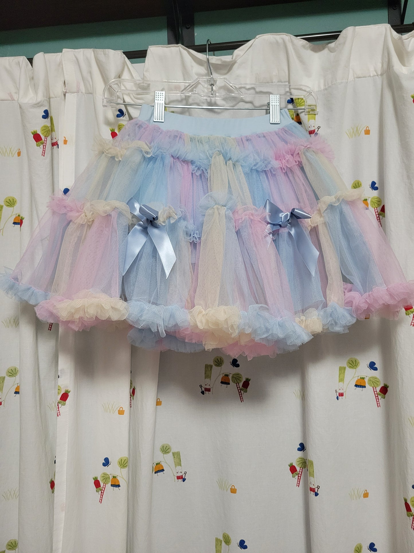 Sample! FLC blue petticoat