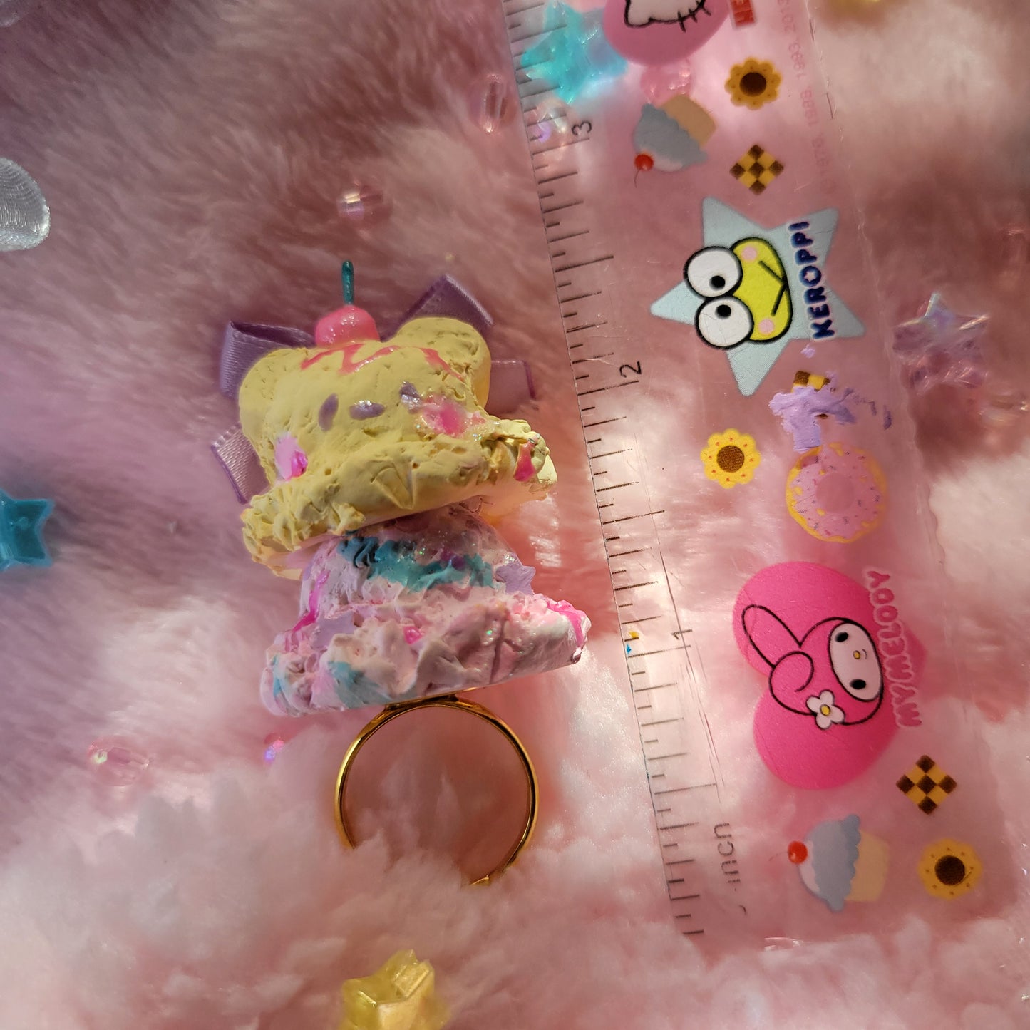 yellow and pink bear ice cream ring