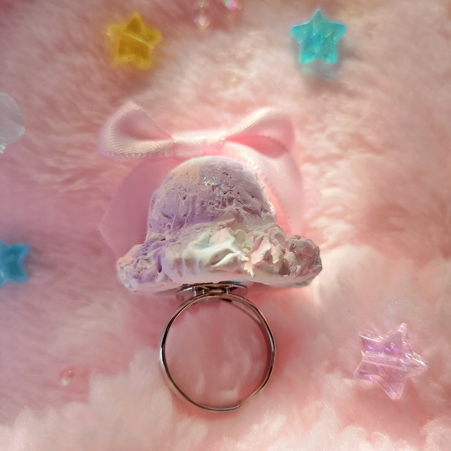 bow ice cream ring