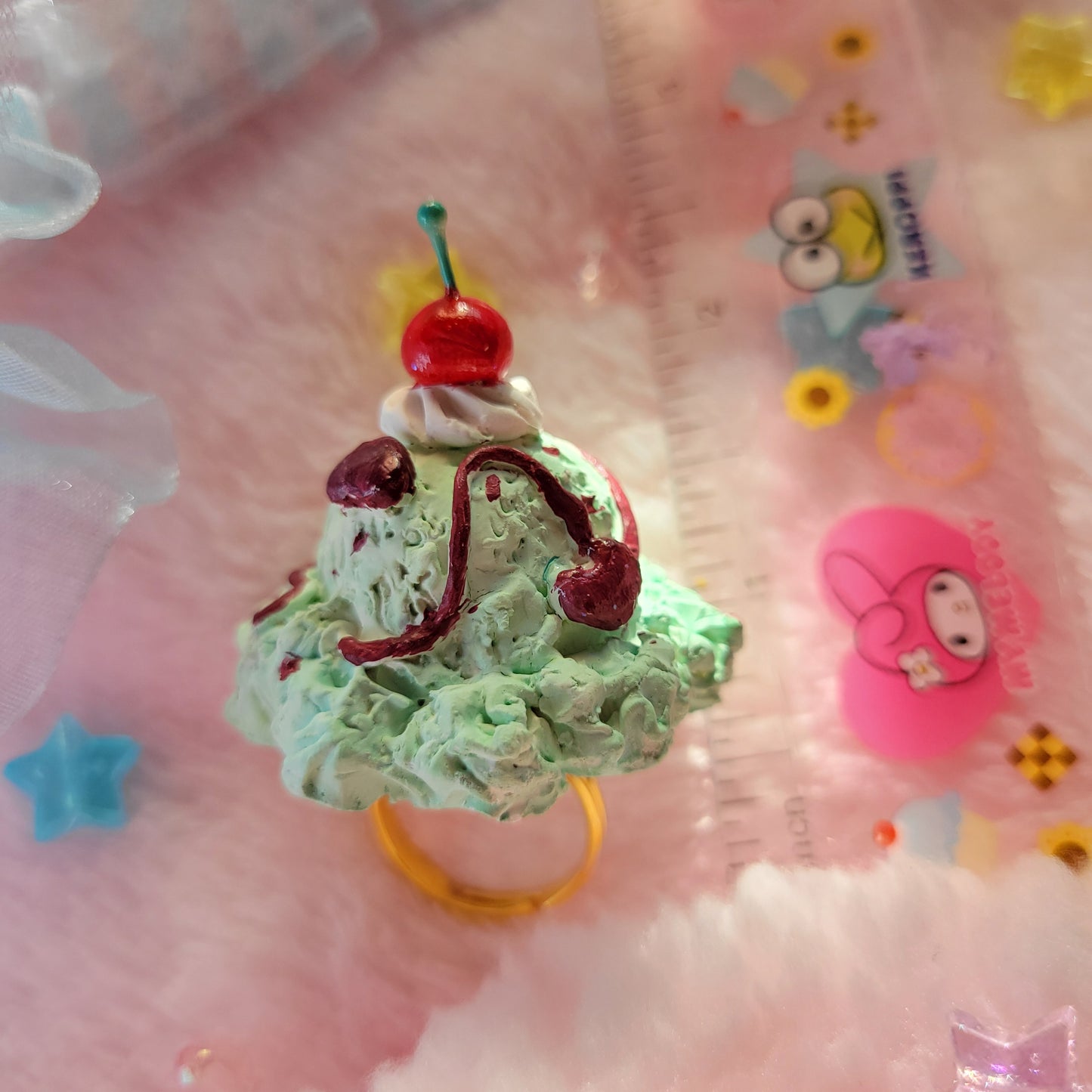 chocolate mint ice cream ring