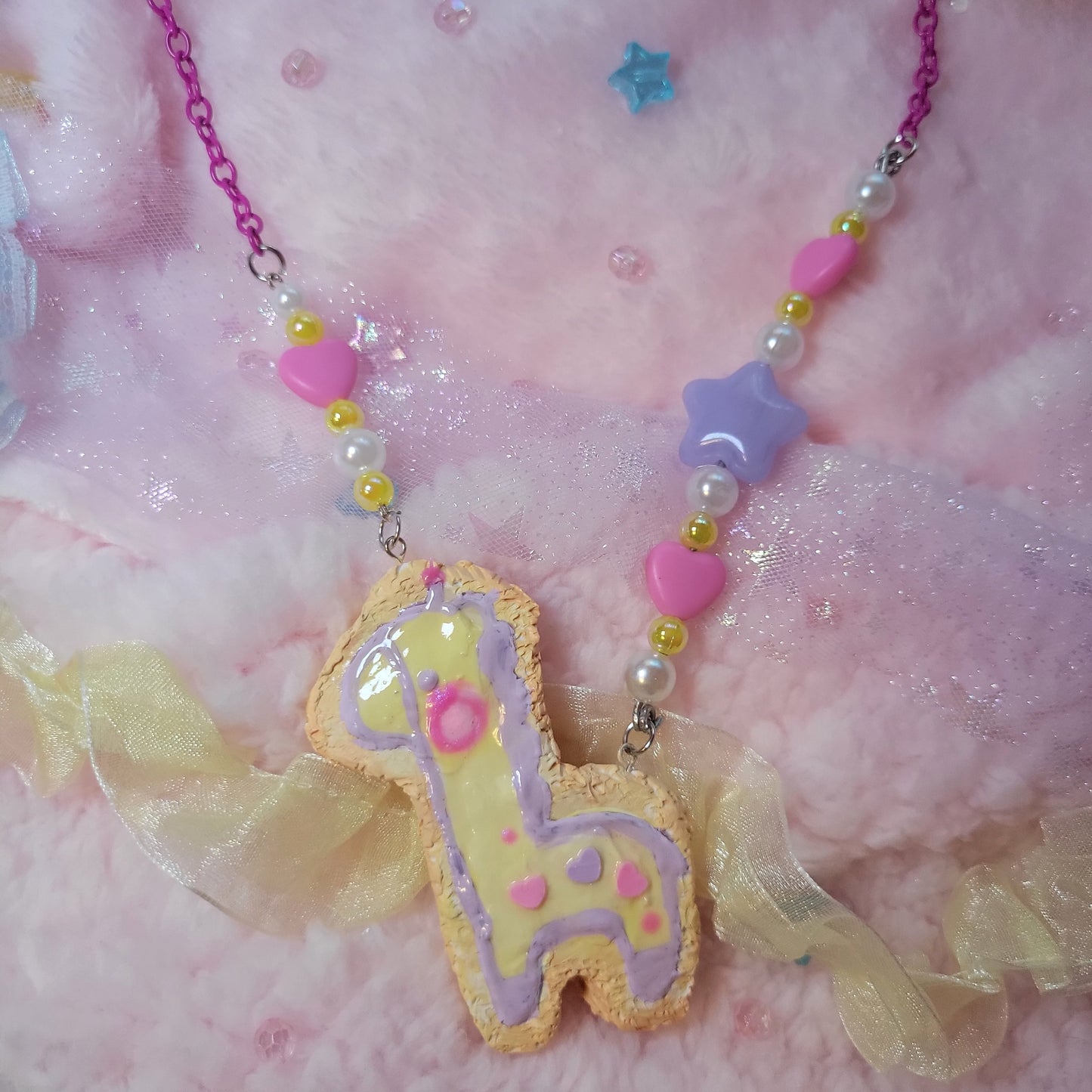 another giraffe cookie necklace