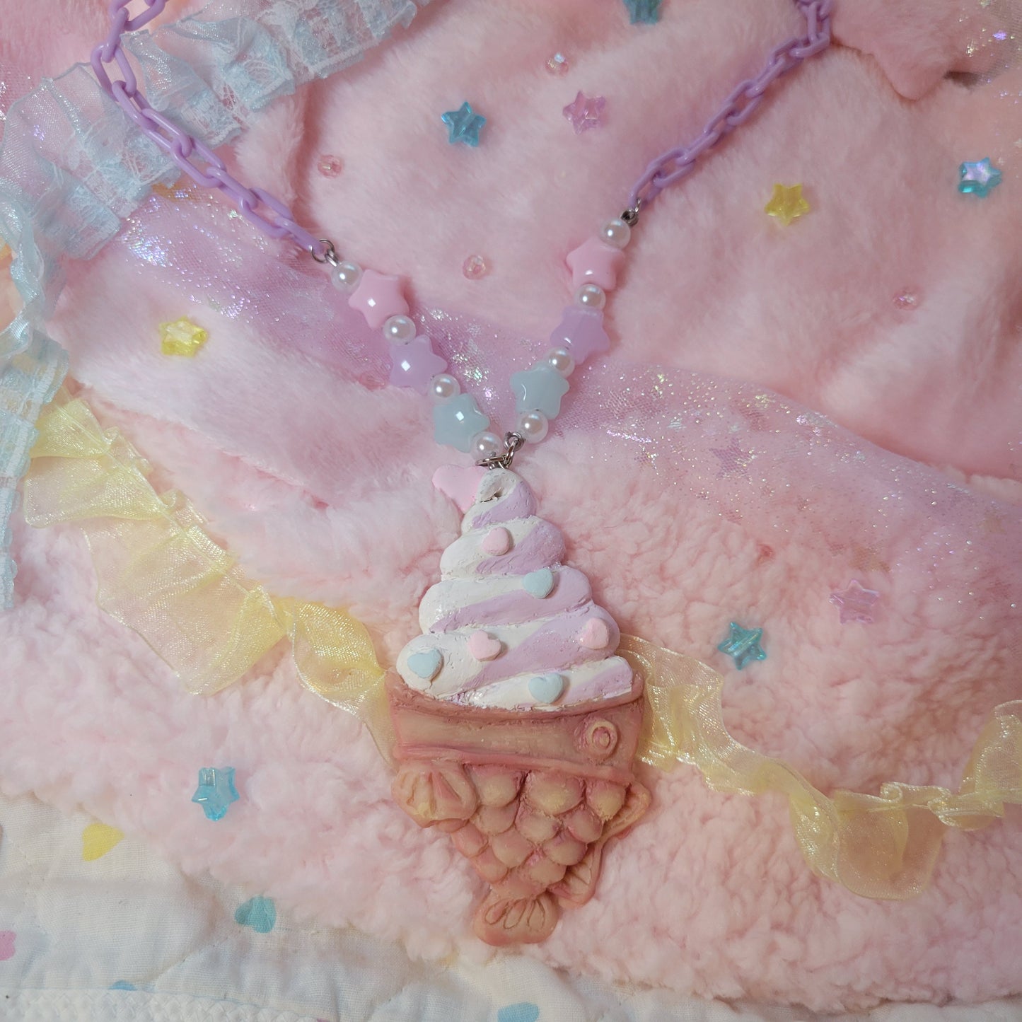 Taiyaki soft serve necklace