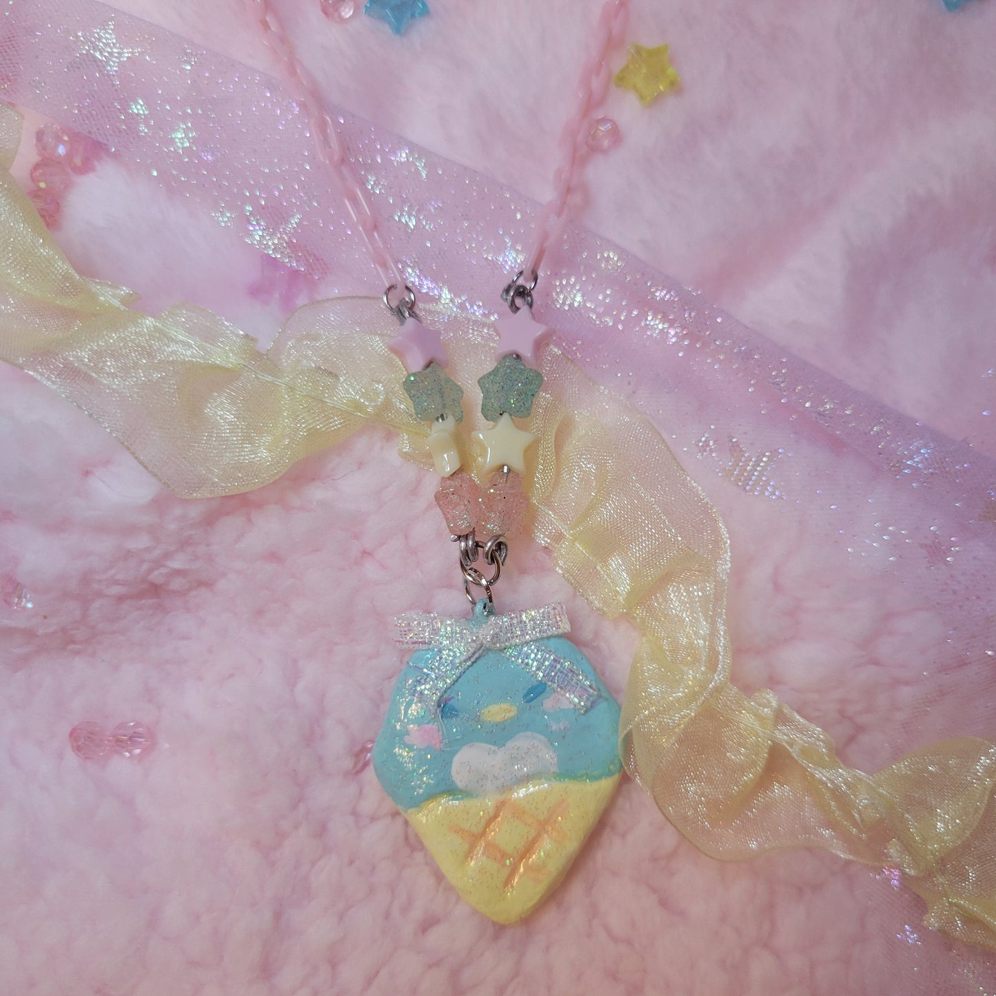 pengy ice cream necklace