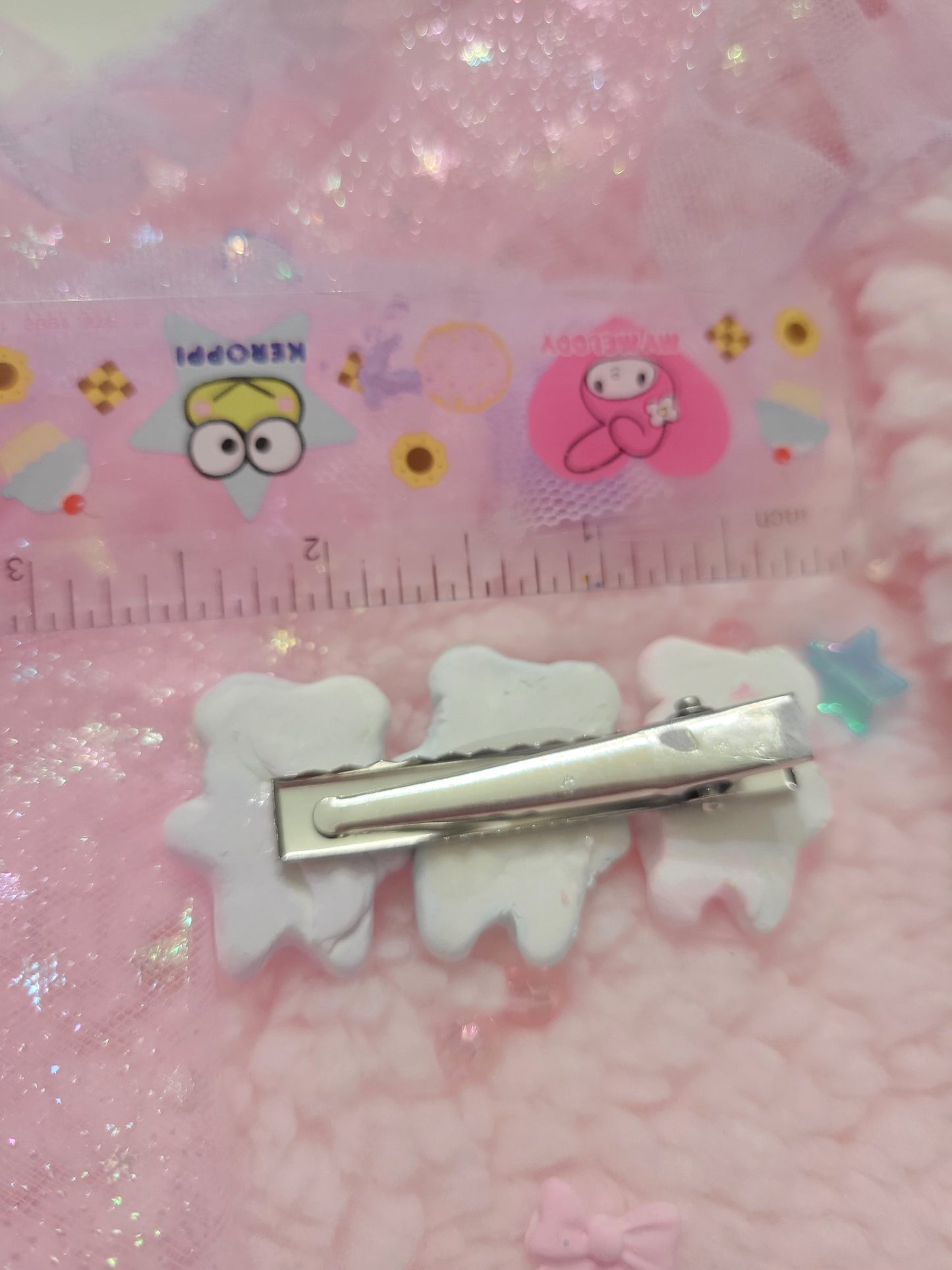 Bear hair clip