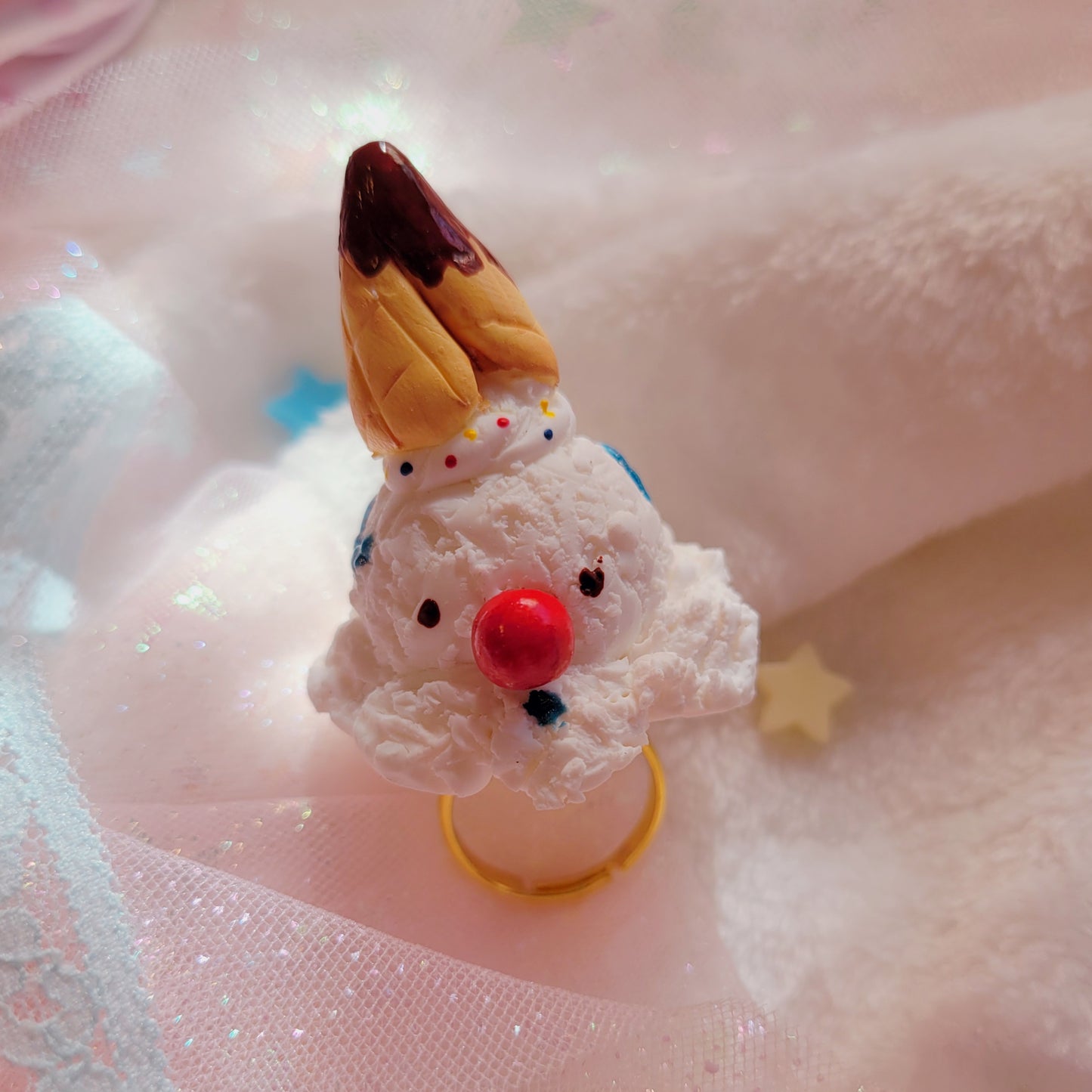 Saucy the clown ice cream ring
