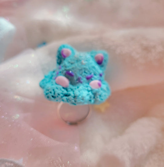 Cat ice cream ring