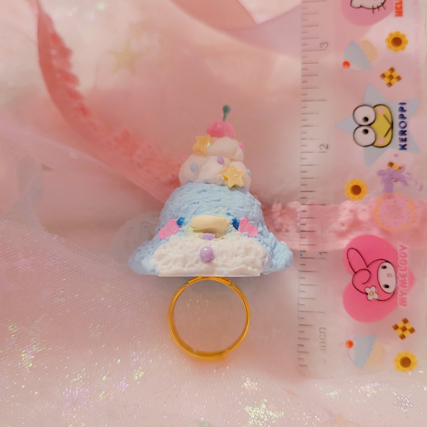Pengy ring 6
