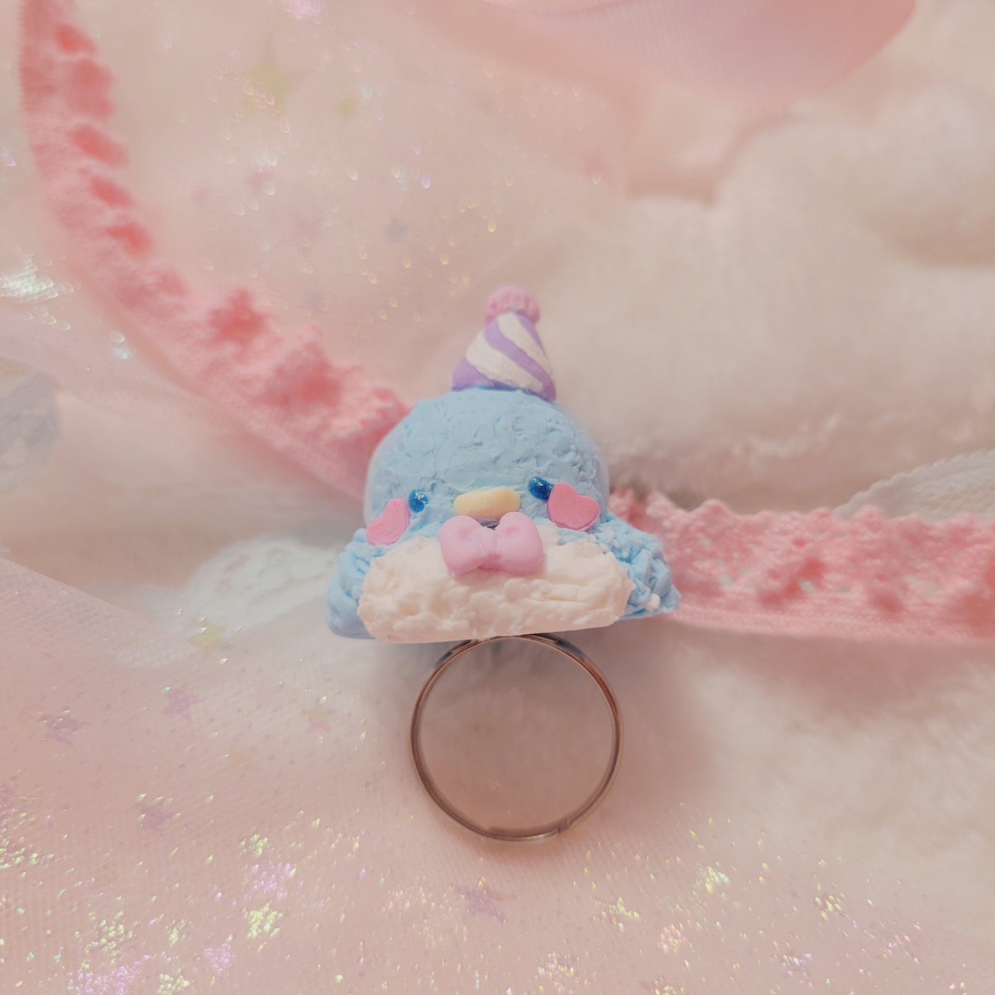 Pengy ring 4
